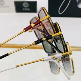 Picture of Versace Sunglasses _SKUfw55053364fw